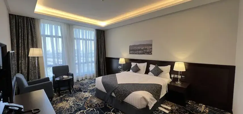 Zaha Taiba Hotel image